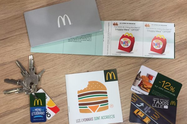 Chéquier et cartes McDonald's