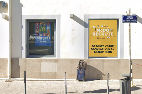 McDo-FIPAR-GRANGE-BLANCHE-VITRE-1300x1670-copie